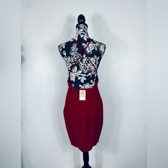 NWT Lush Pitaya maroon strappy bodycon dress size large - Picture 9 of 12